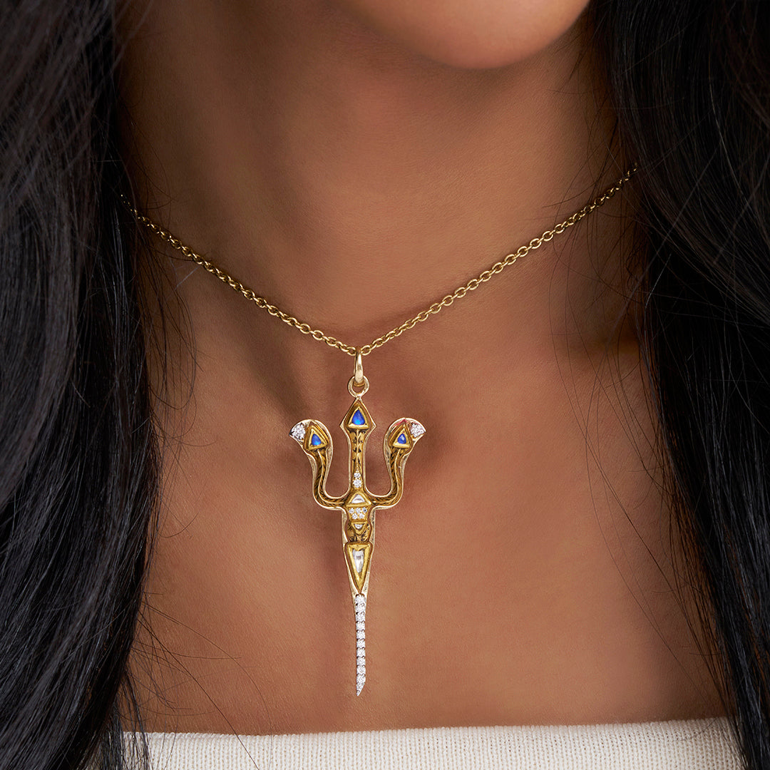 The Polki Kundan Tanzanite Trishul pendant (Gold-18kt)