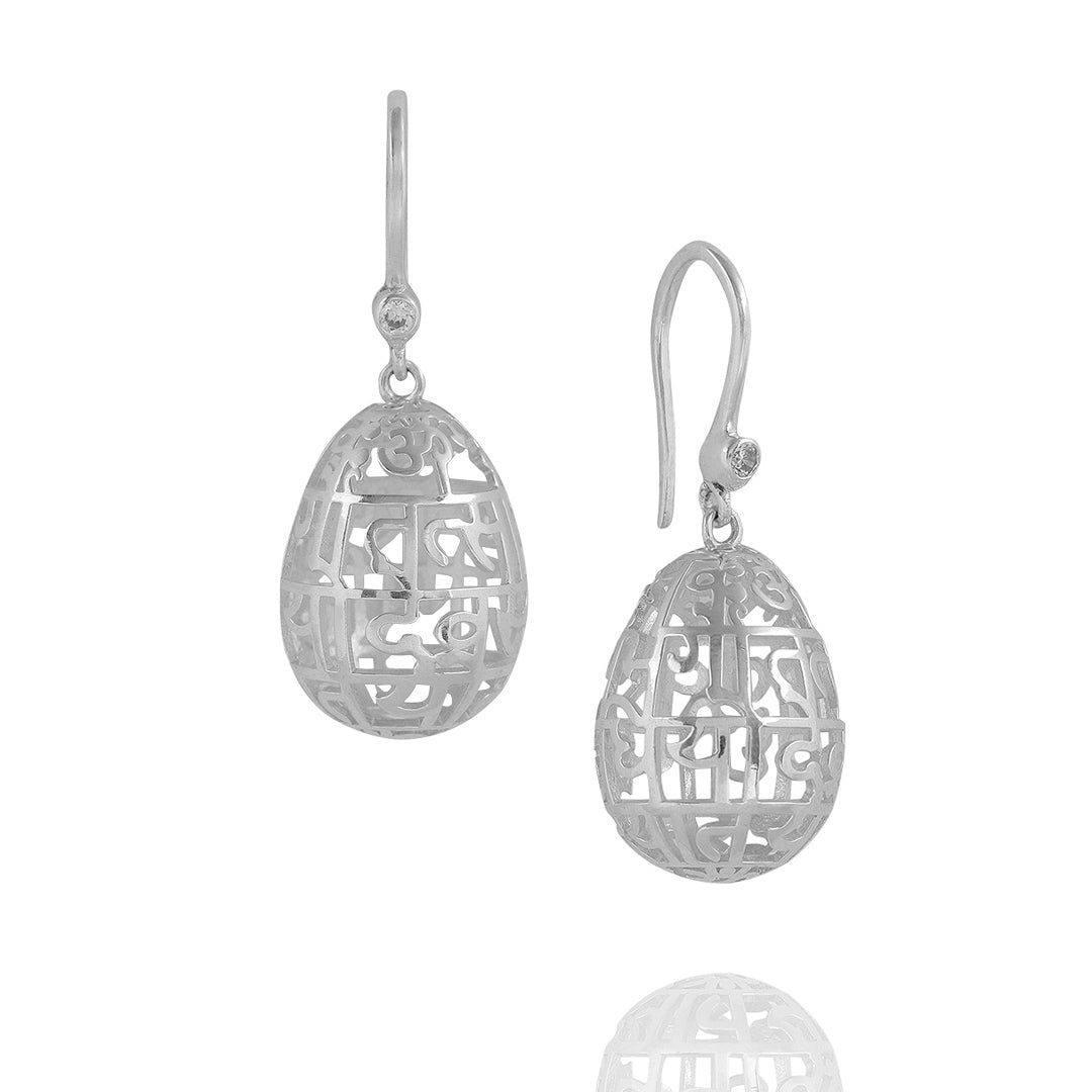 Gayatri Mantra Egg Earring (Large-Silver)