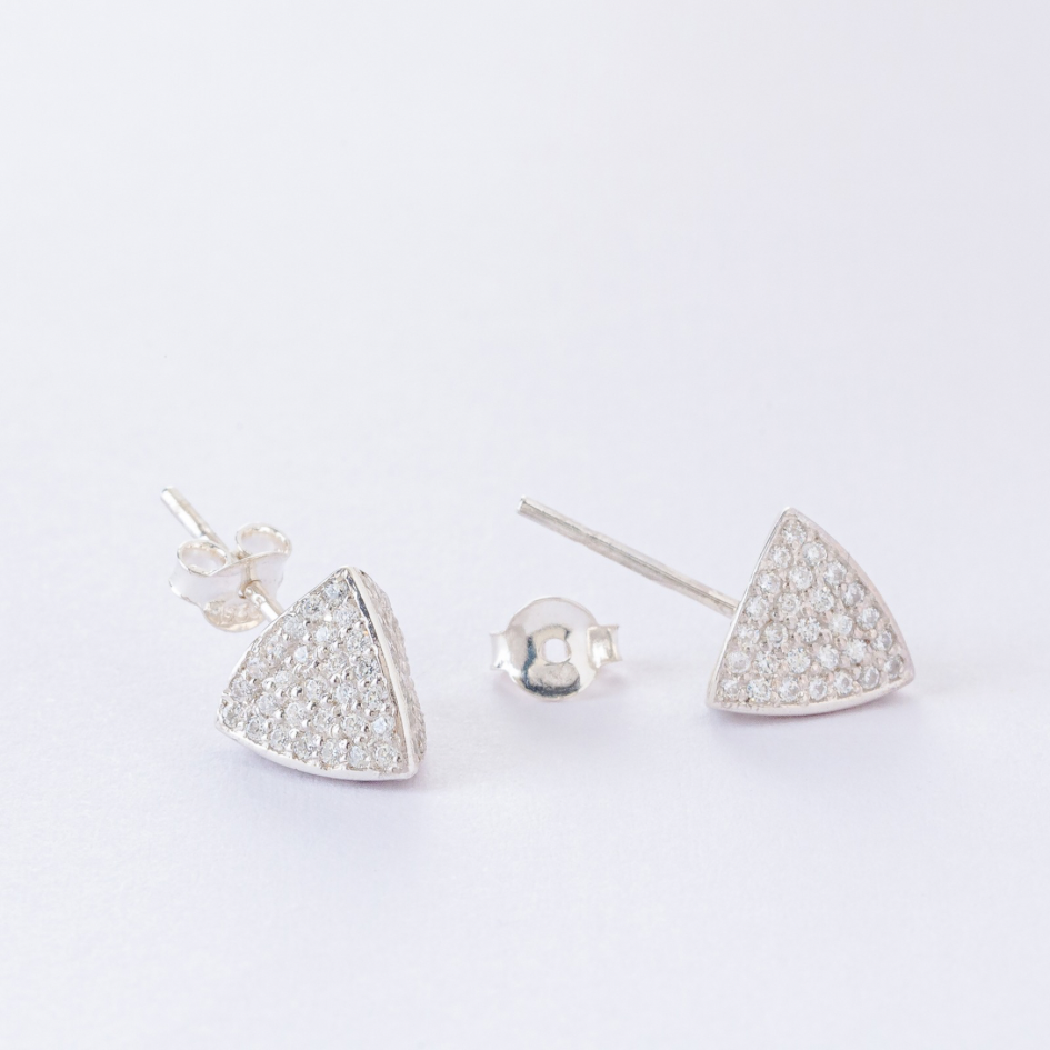 3 Space Pyramid Shine Large Ear Studs (925 Sterling Silver)