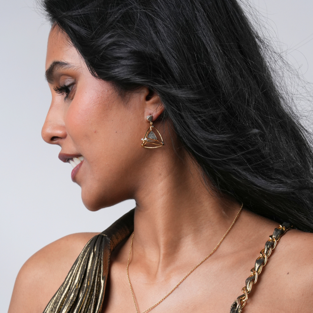 3 Space Collection Dangling Earrings (Gold &amp; Diamond - 18kt)