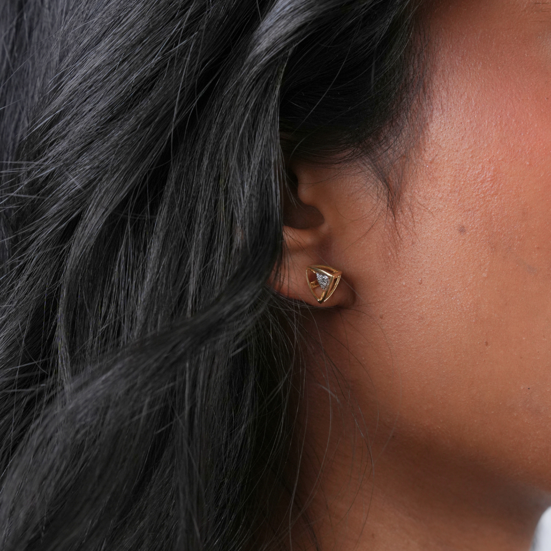 3 Space Collection Framed Ear Studs (Gold &amp; Diamond - 18kt)