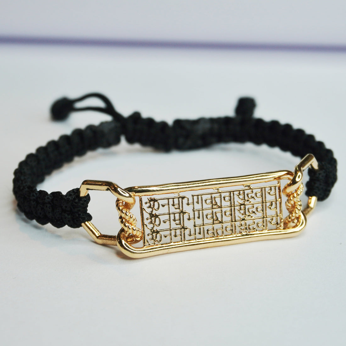 Om Namo Bhagavate Vasudevaya Bracelet (18KT GOLD)
