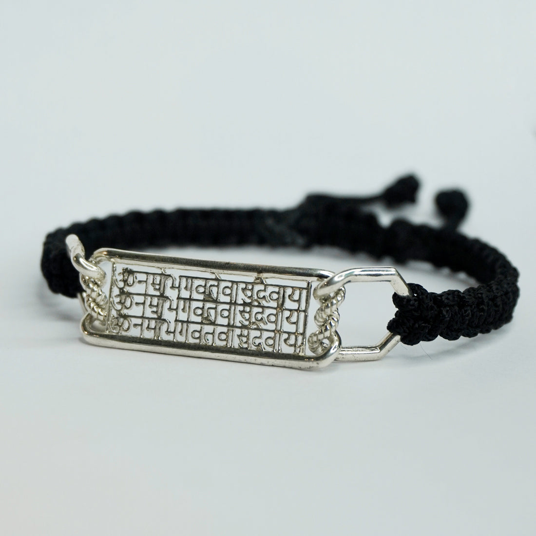 Om Namo Bhagavate Vasudevaya Bracelet (925 Sterling Silver)