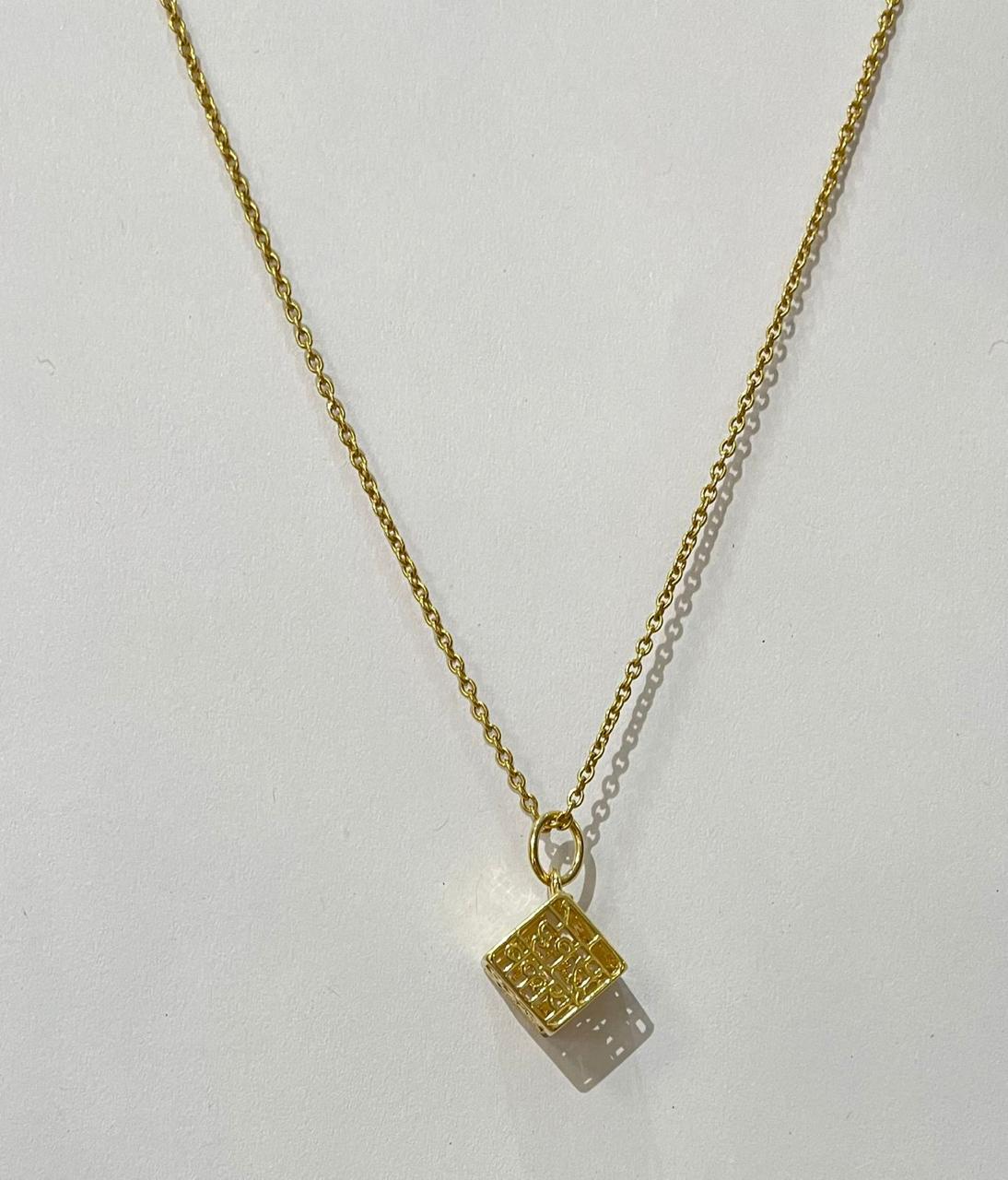 Ganesh Mantra Cube Pendant (18kt Gold)