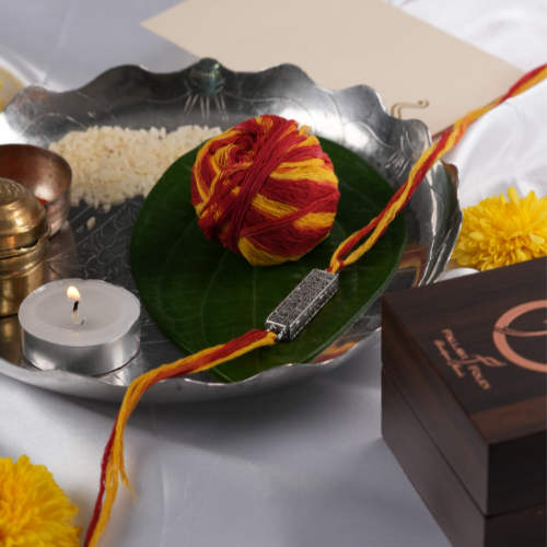 Rakhi Hanuman Ashtak (cuboid) Silver