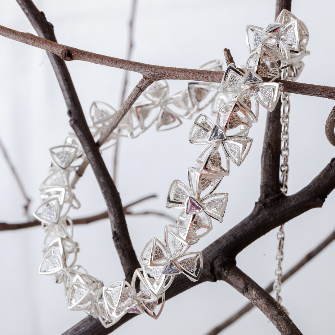 3 Space Glacier Bloom Necklace (925 Sterling Silver)