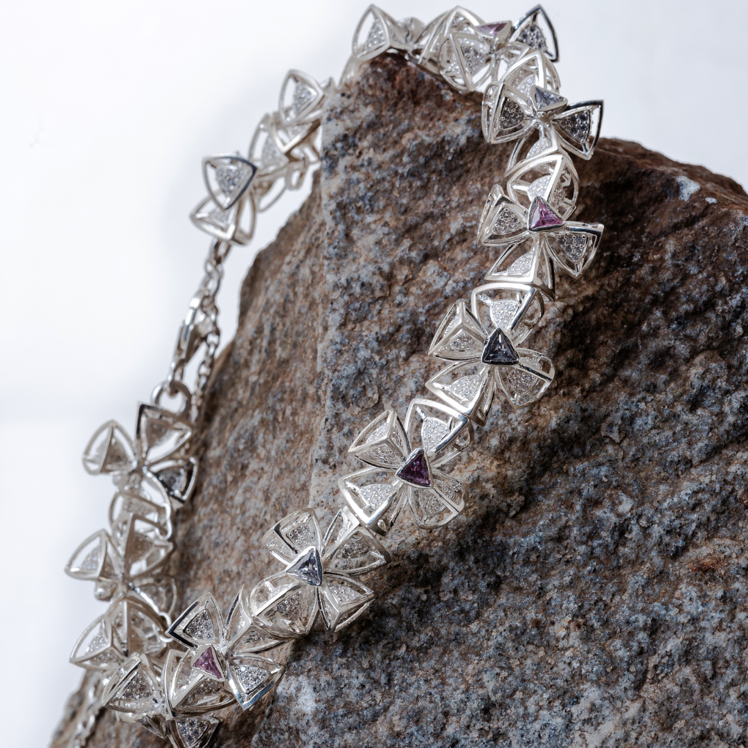 3 Space Glacier Bloom Necklace (925 Sterling Silver)