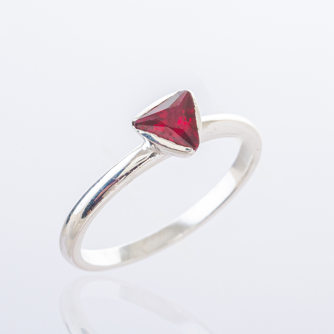 3 Space Blush Spark Ring (925 Sterling Silver) Size - US 6.5