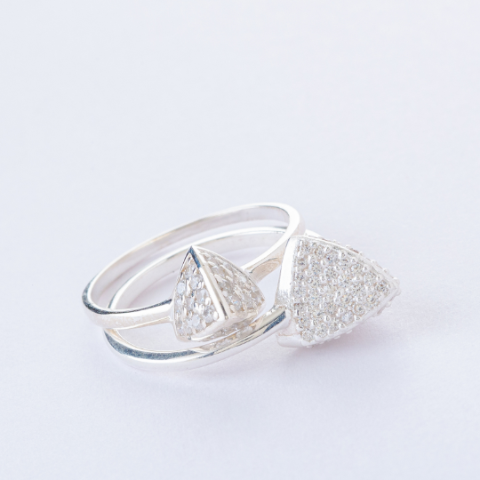 3 Space Halo Point Ring (925 Sterling Silver)