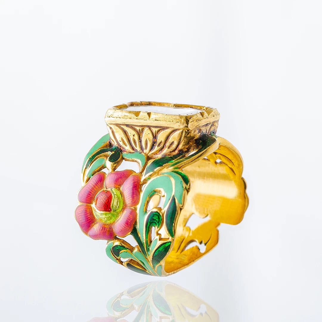 Wilder Rose Ring (Square)